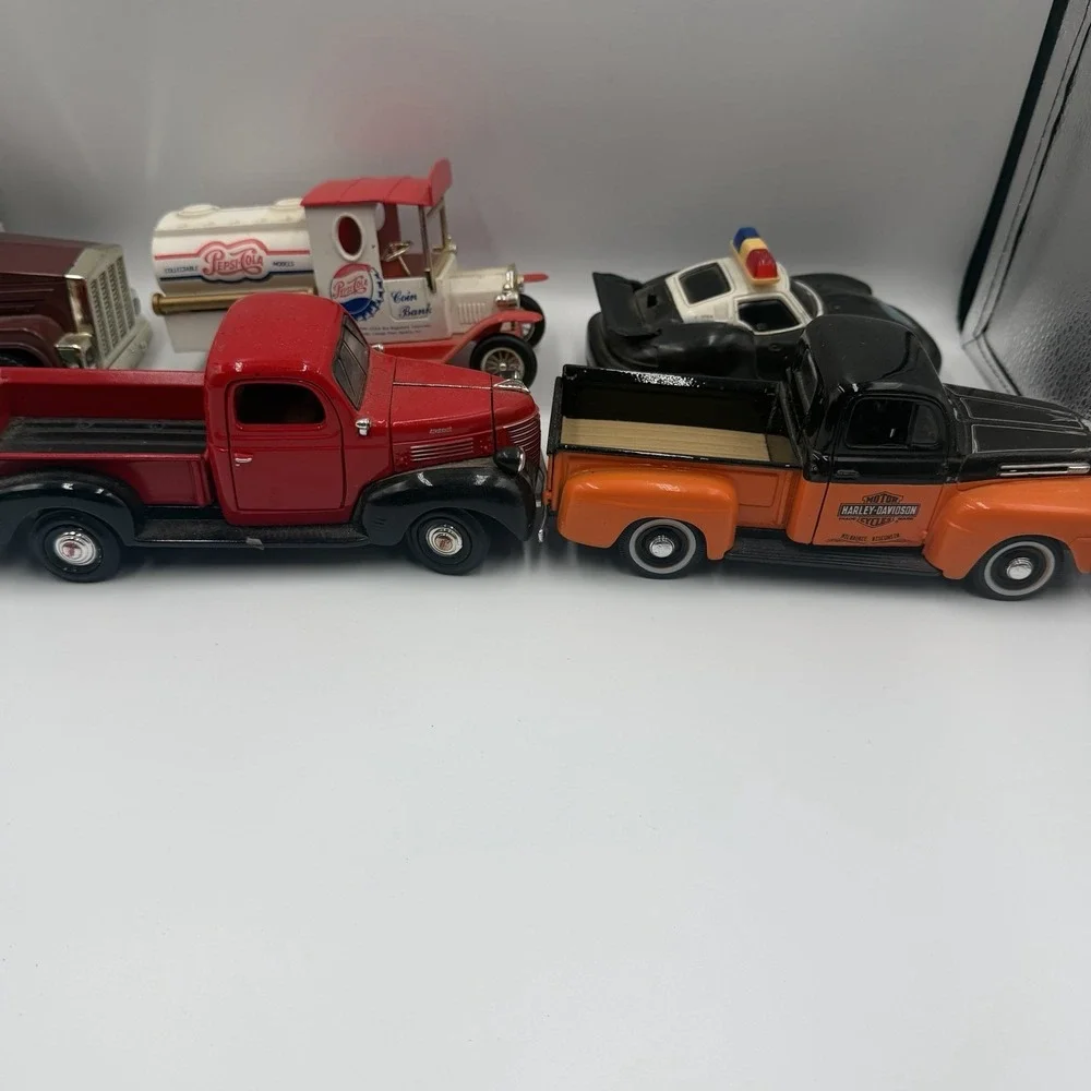 Vintage Model Cars/Trucks Lot‎ For Parts Repair Or Restore READ DESCRIPTION